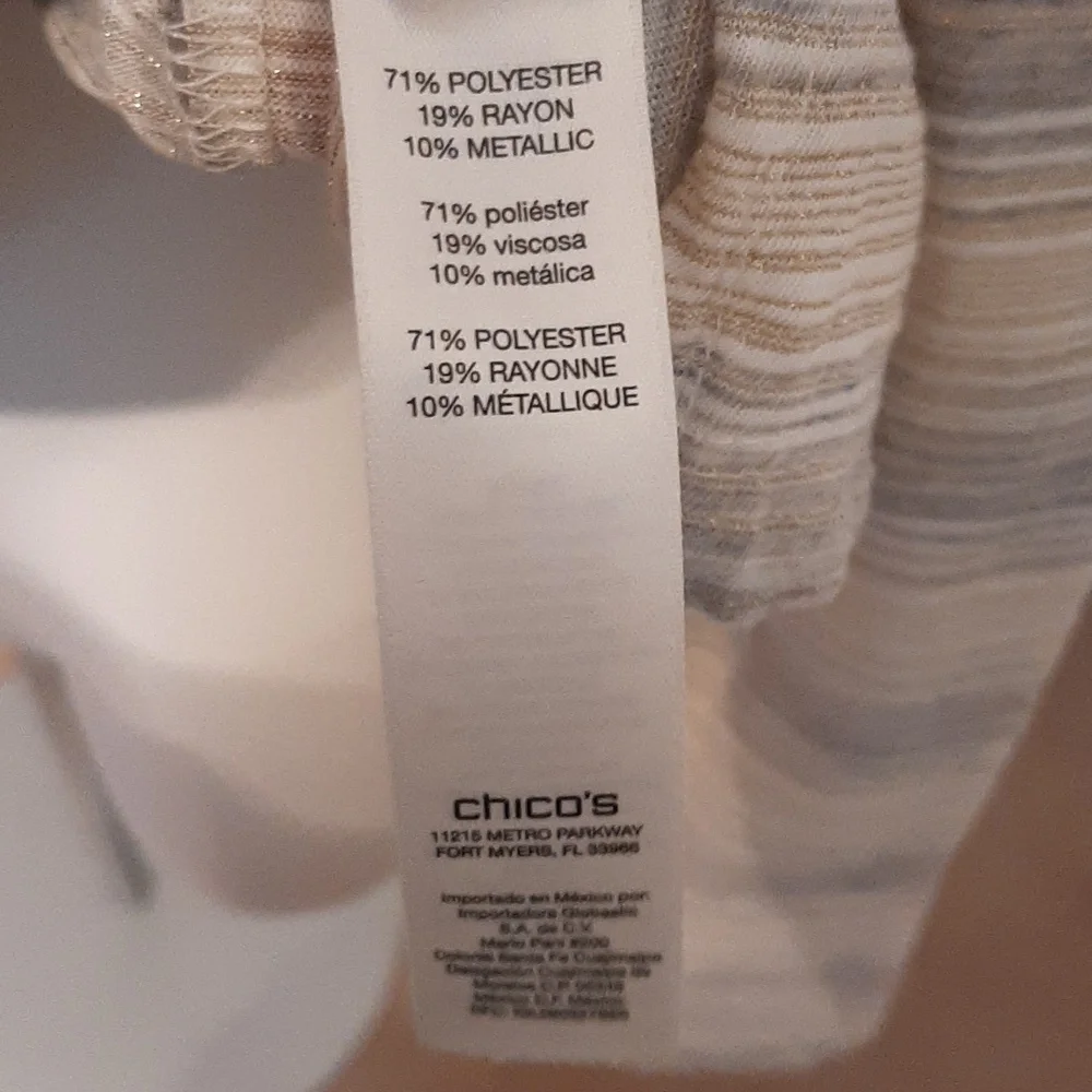 Chicos Zenergy Top - Picture 6 of 6